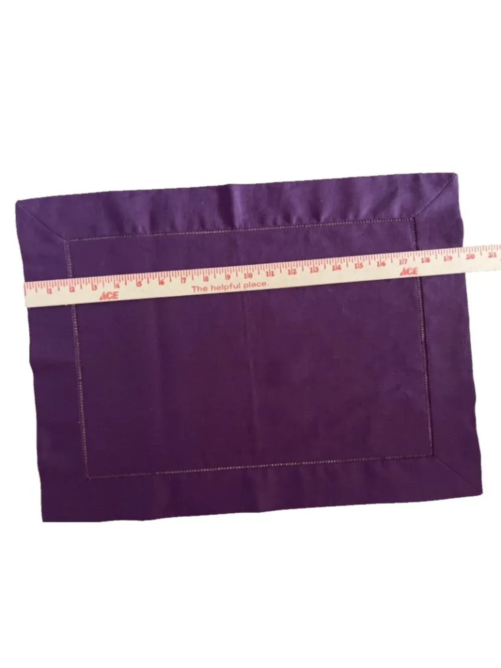 POTTERY BARN Placemats Set 4 100% Linen Purple Hemstitch 19